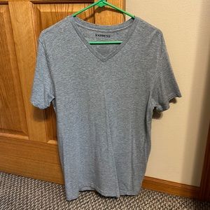 LIKE NEW - Express Men’s V-Neck T-Shirt - Medium